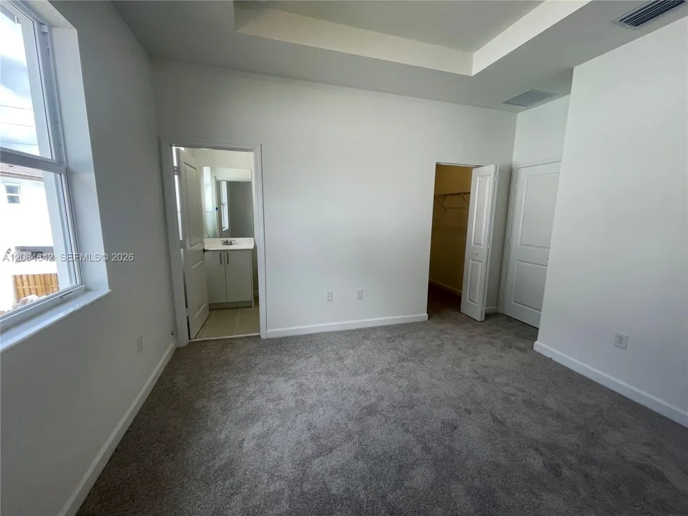 2568 SE 25th Rd #2568 Homestead, FL 33035