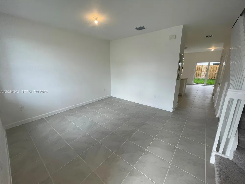 2568 SE 25th Rd #2568 Homestead, FL 33035