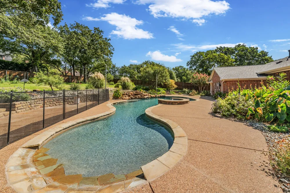 2802 Yorkshire Lane Southlake, TX 76092