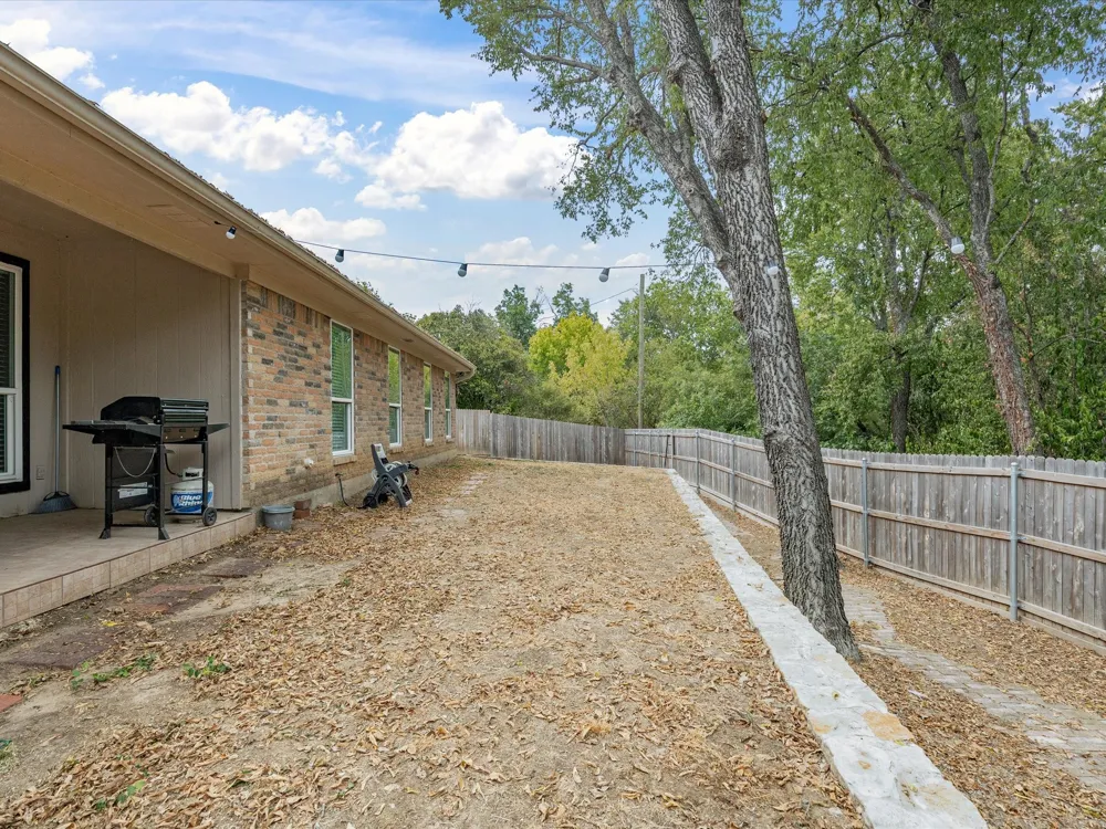 1701 Queen Street Fort Worth, TX 76103