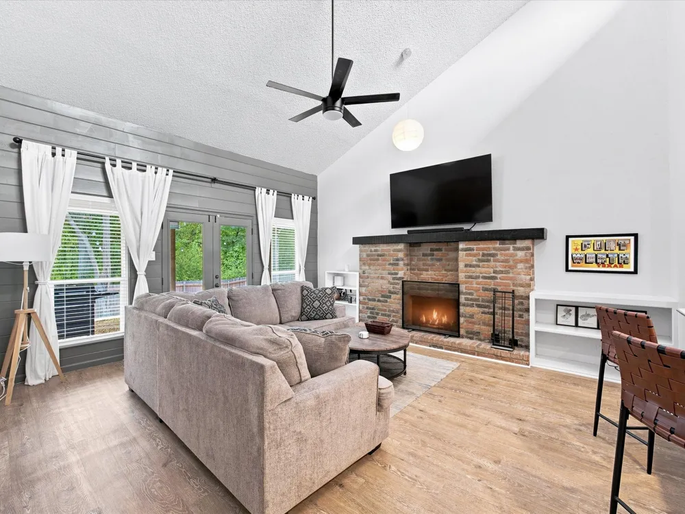 1701 Queen Street Fort Worth, TX 76103