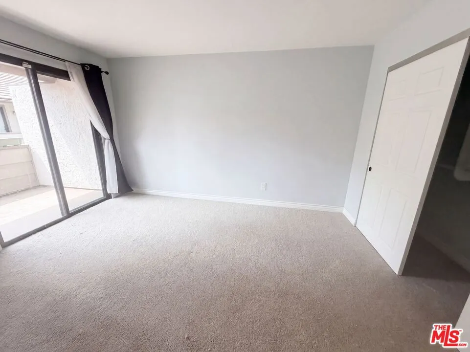 68 Maegan Place #4 Thousand Oaks, CA 91362