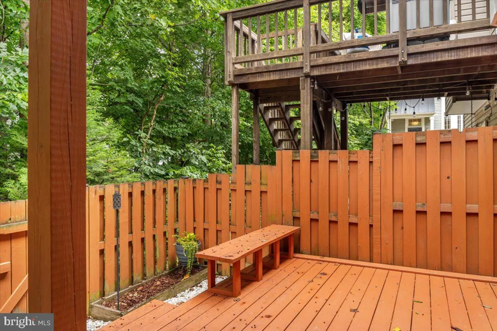 20547 WARBURTON BAY SQUARE #37 Sterling, VA 20165