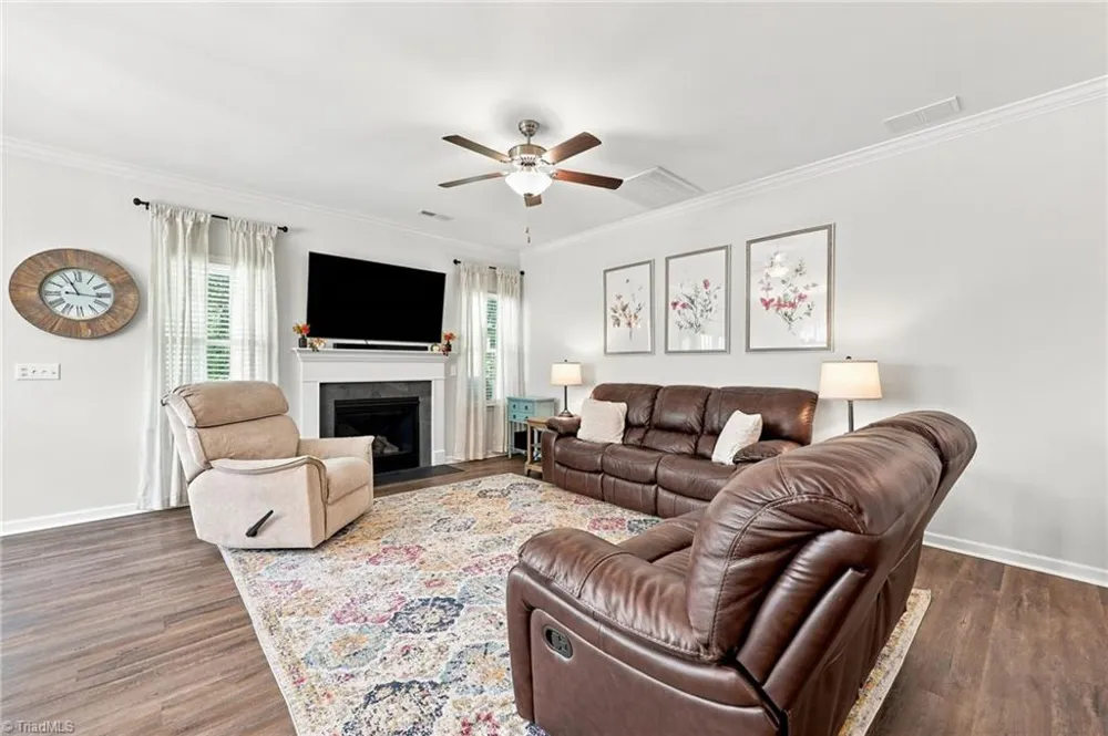 1023 Woodview Ridge Trail Lewisville, NC 27023