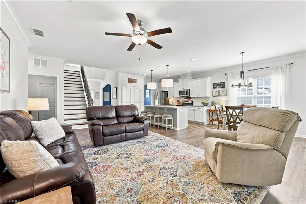 1023 Woodview Ridge Trail Lewisville, NC 27023