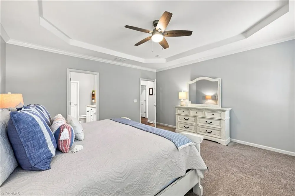 1023 Woodview Ridge Trail Lewisville, NC 27023