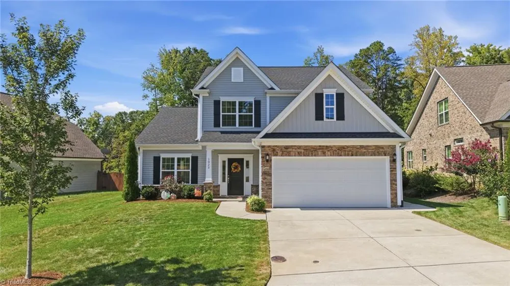 1023 Woodview Ridge Trail Lewisville, NC 27023