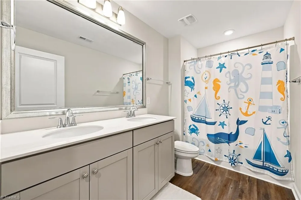 1023 Woodview Ridge Trail Lewisville, NC 27023