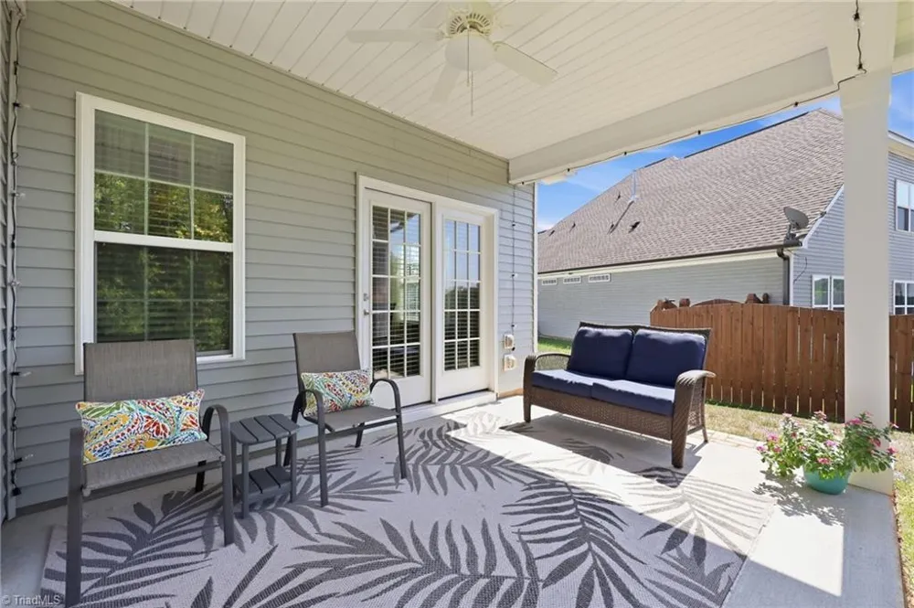 1023 Woodview Ridge Trail Lewisville, NC 27023