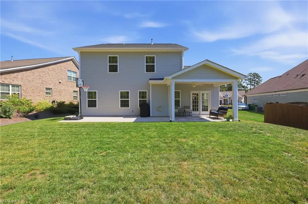 1023 Woodview Ridge Trail Lewisville, NC 27023