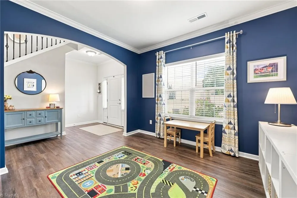 1023 Woodview Ridge Trail Lewisville, NC 27023