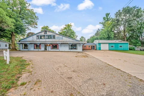 18772 16 Mile Road