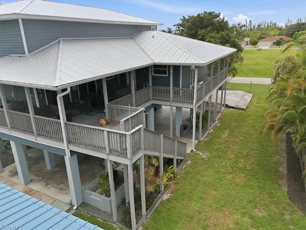 5711 Linden Lane Bokeelia, FL 33922