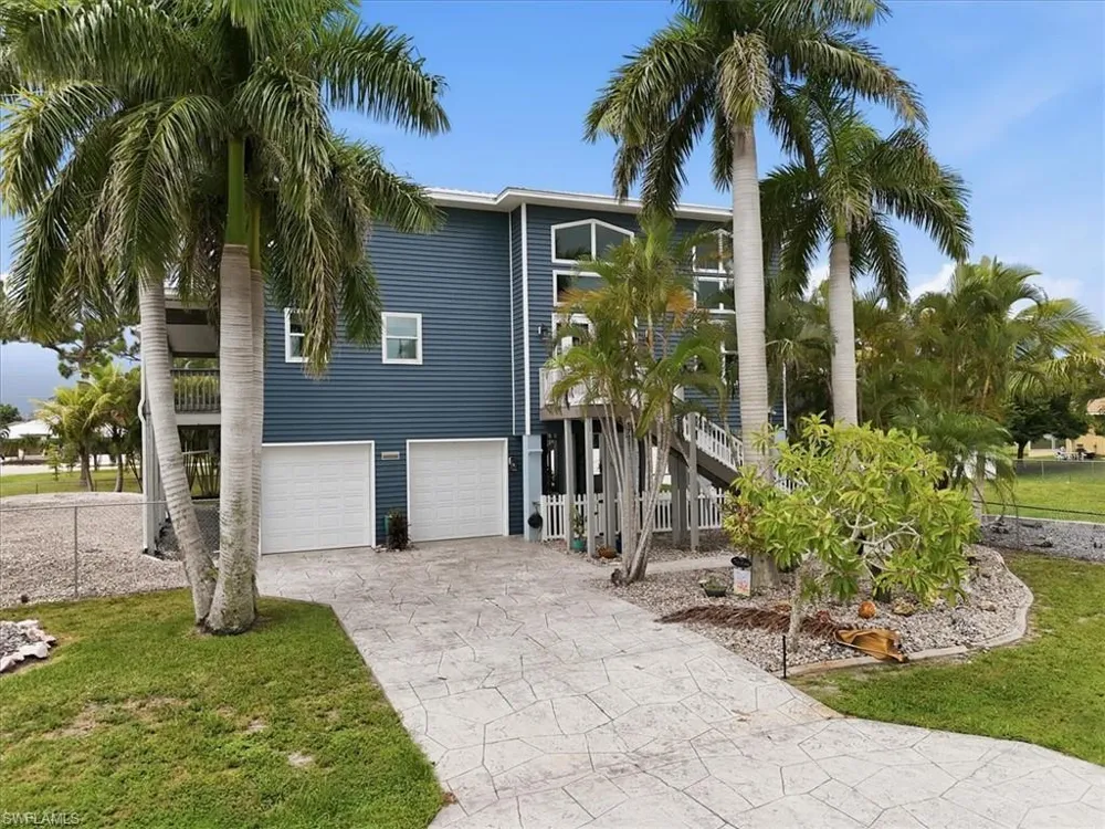 5711 Linden Lane Bokeelia, FL 33922