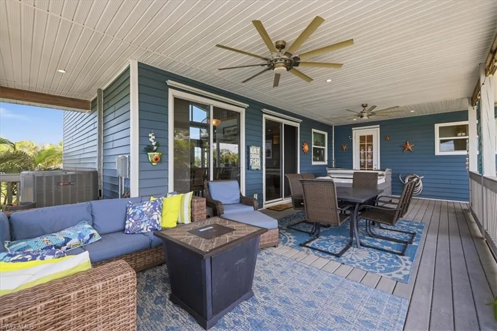 5711 Linden Lane Bokeelia, FL 33922