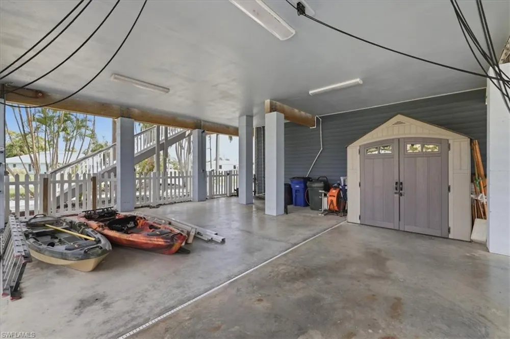 5711 Linden Lane Bokeelia, FL 33922