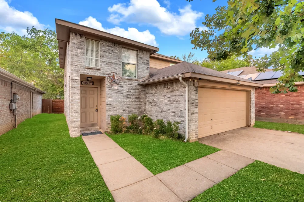 3517 Apple Valley Way Dallas, TX 75227
