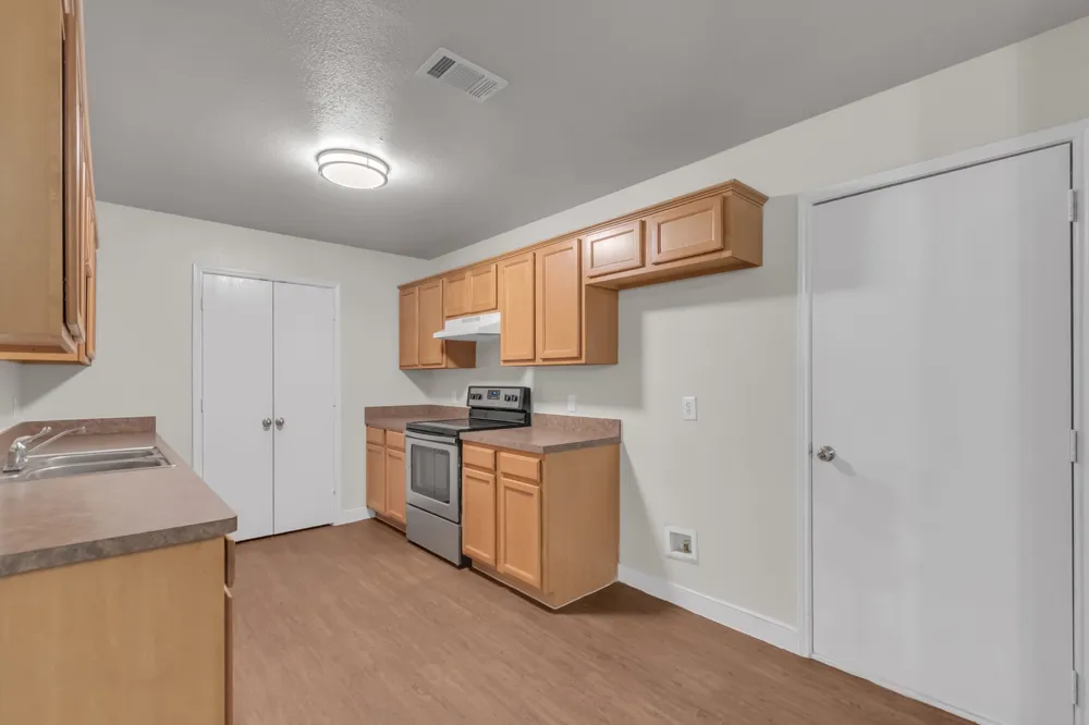 3517 Apple Valley Way Dallas, TX 75227