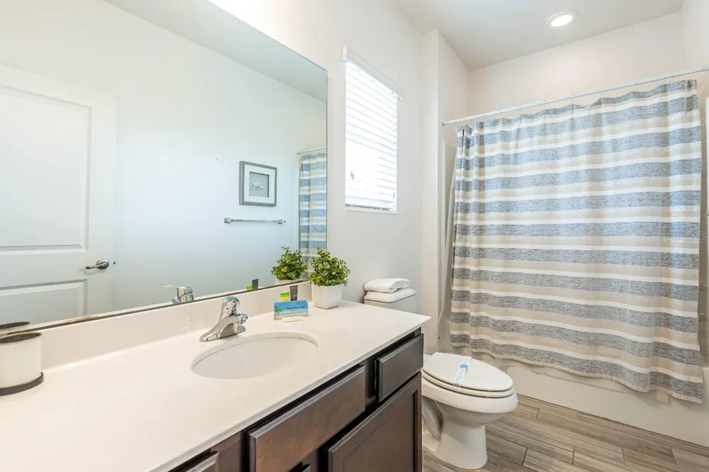 2661 CALISTOGA Kissimmee, FL 34741