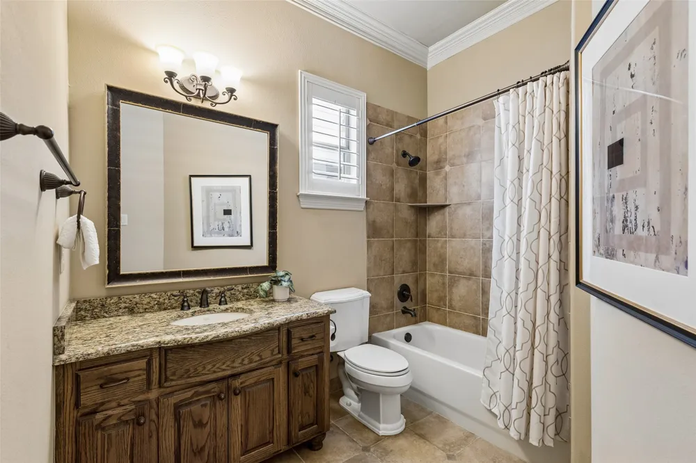 8523 Lakemont Drive Dallas, TX 75209
