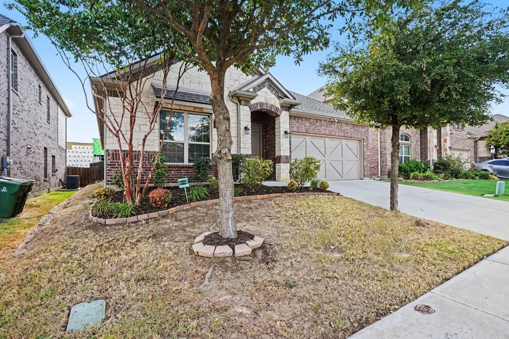 646 Harris Ridge Drive Arlington, TX 76002