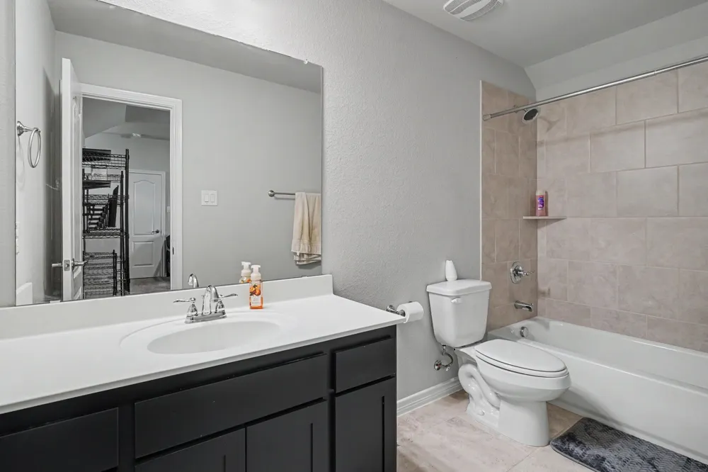 646 Harris Ridge Drive Arlington, TX 76002