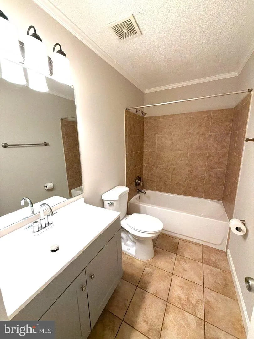202 BUCKINGHAM LANE #301 Stafford, VA 22556