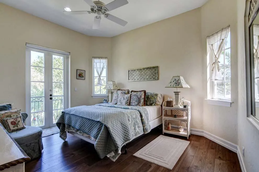 1054 MELALEUCA ROAD Delray Beach, FL 33483
