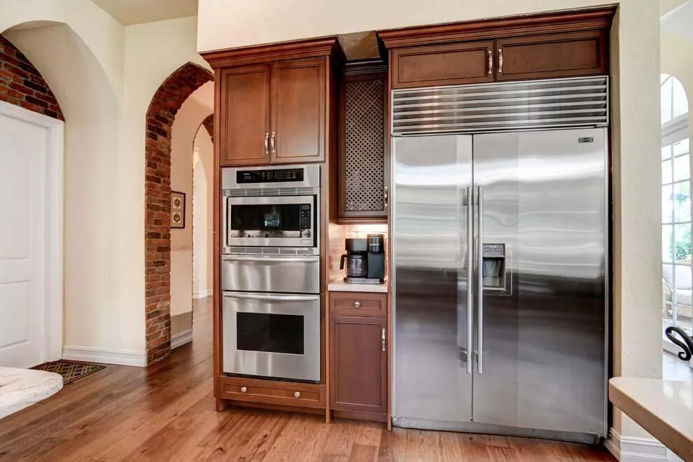 1054 MELALEUCA ROAD Delray Beach, FL 33483