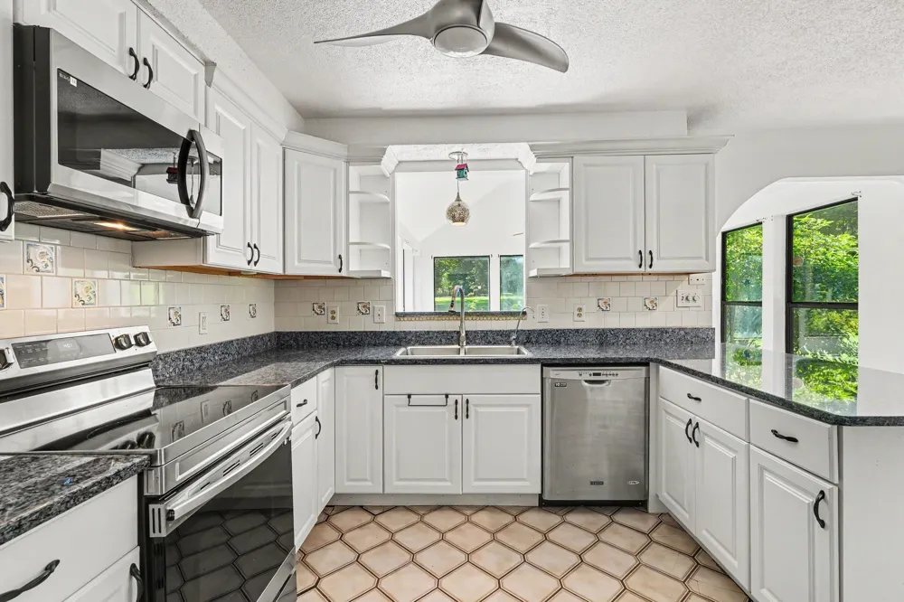 210 Pine Mountain Rd Clarksville, TN 37042