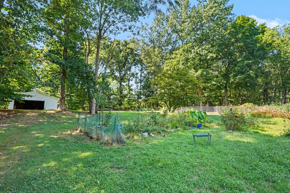 210 Pine Mountain Rd Clarksville, TN 37042