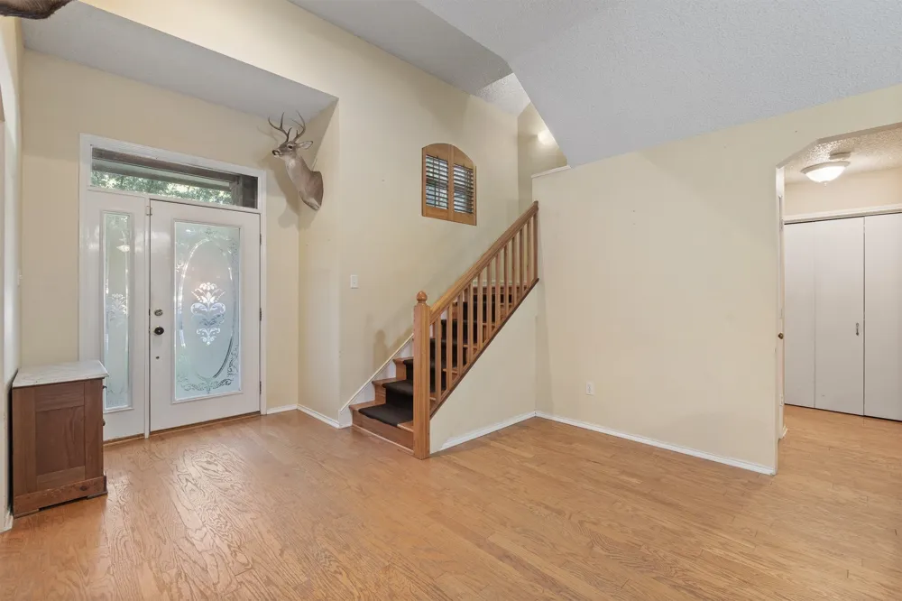 649 Parkridge Boulevard Burleson, TX 76028
