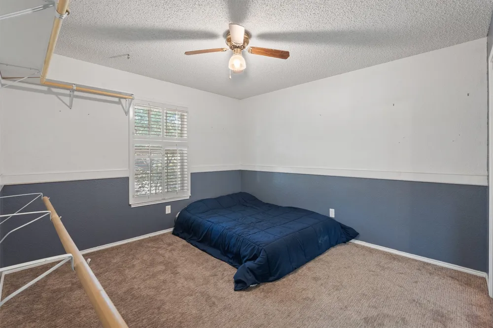 649 Parkridge Boulevard Burleson, TX 76028