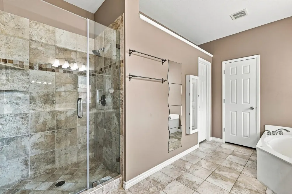 335 Linhurst Drive Murphy, TX 75094