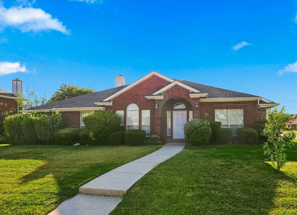 335 Linhurst Drive Murphy, TX 75094