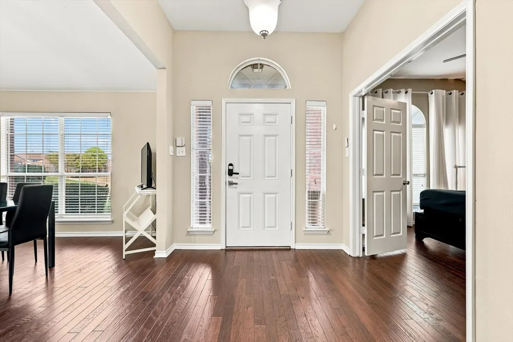 335 Linhurst Drive Murphy, TX 75094