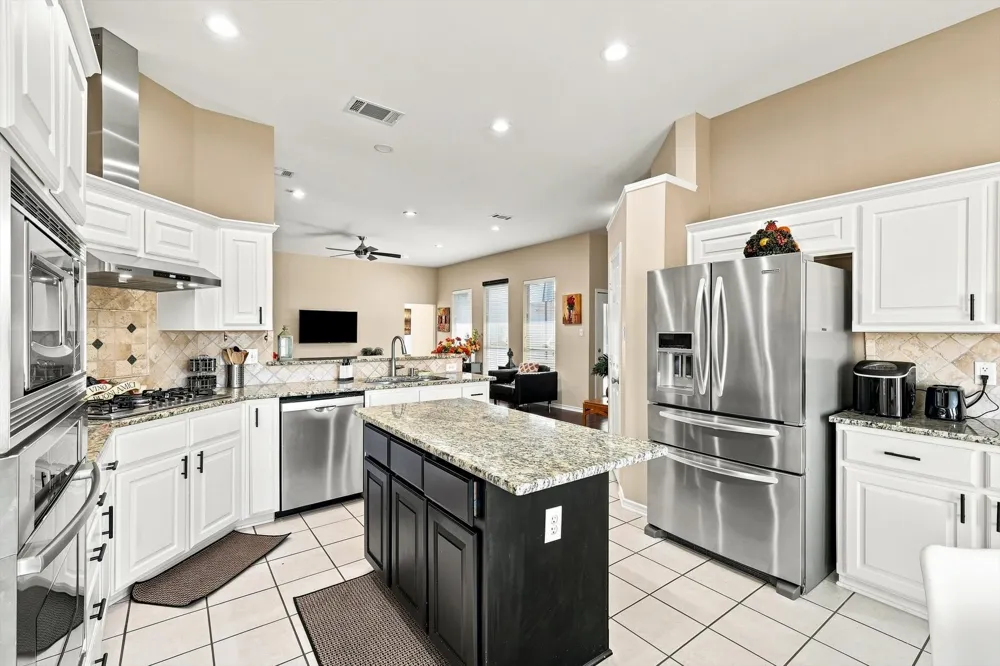 335 Linhurst Drive Murphy, TX 75094