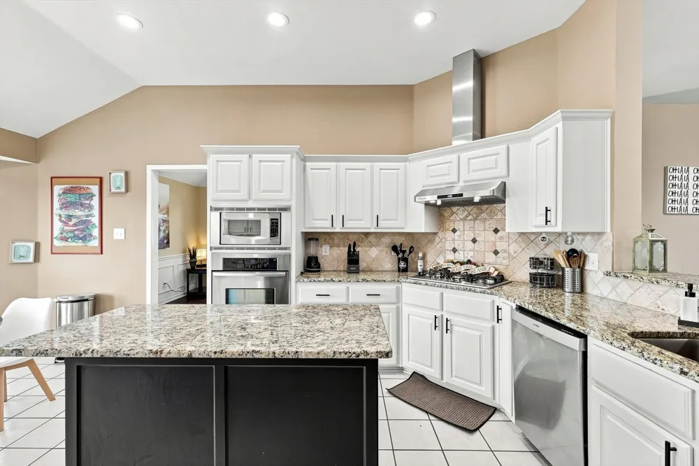 335 Linhurst Drive Murphy, TX 75094