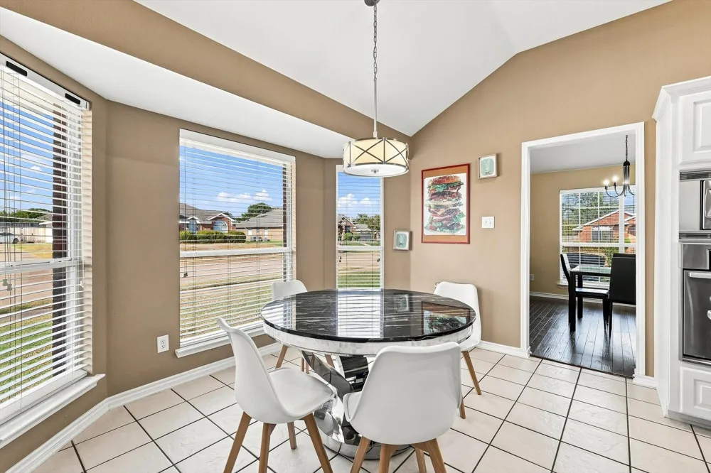 335 Linhurst Drive Murphy, TX 75094