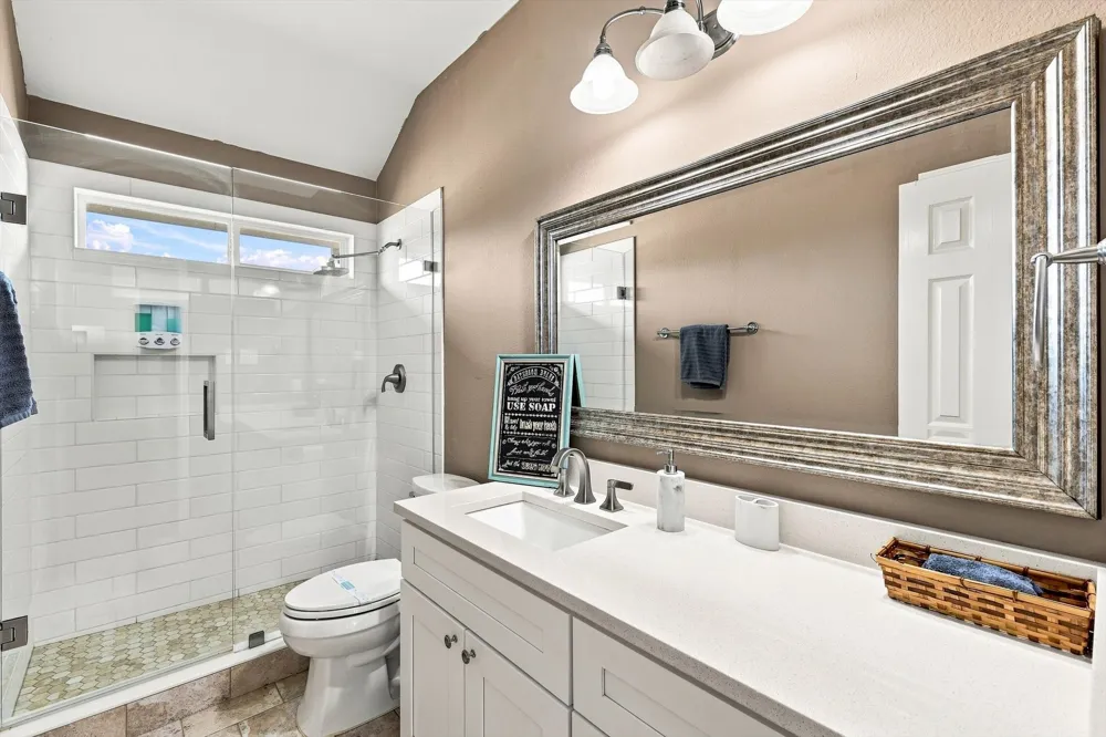 335 Linhurst Drive Murphy, TX 75094