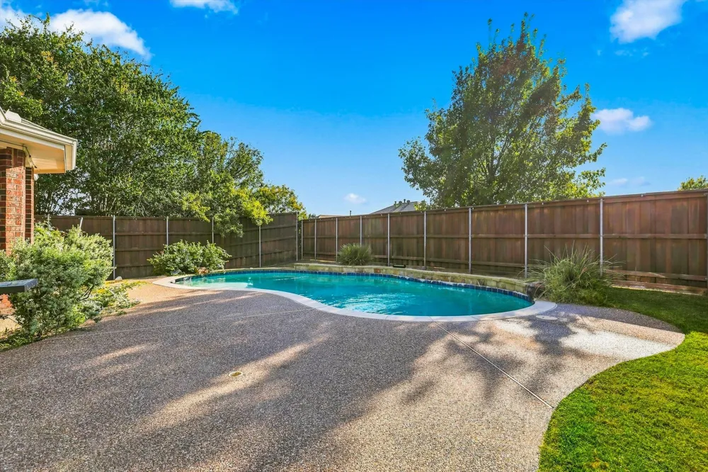335 Linhurst Drive Murphy, TX 75094
