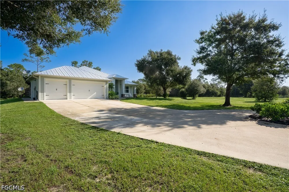 Meredith Road North Fort Myers, FL 33917