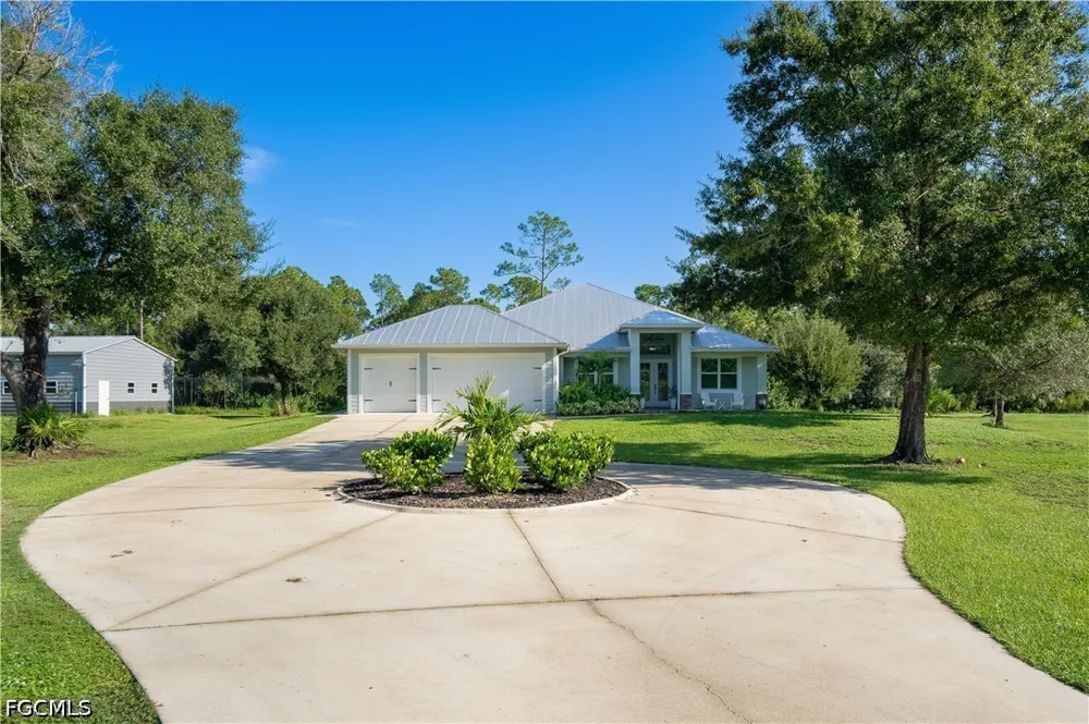 Meredith Road North Fort Myers, FL 33917
