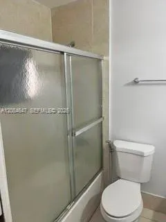 7820 W 29th Way #201 Hialeah, FL 33018
