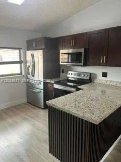 7820 W 29th Way #201 Hialeah, FL 33018