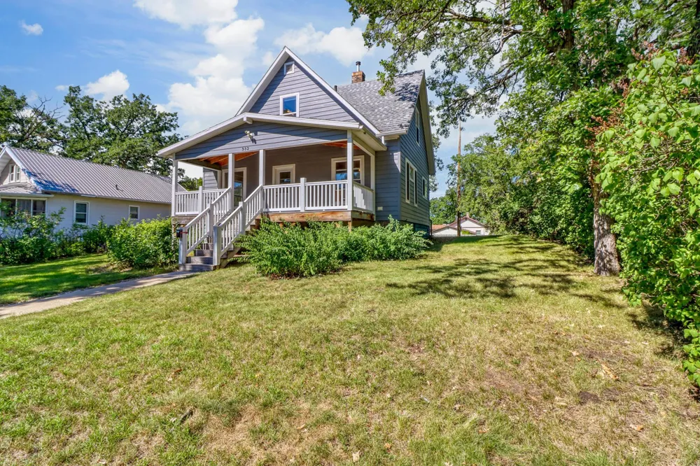 332 Oak Street Detroit Lakes, MN 56501