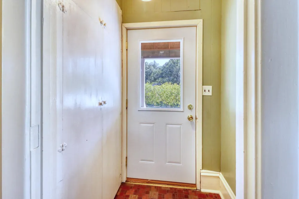 332 Oak Street Detroit Lakes, MN 56501