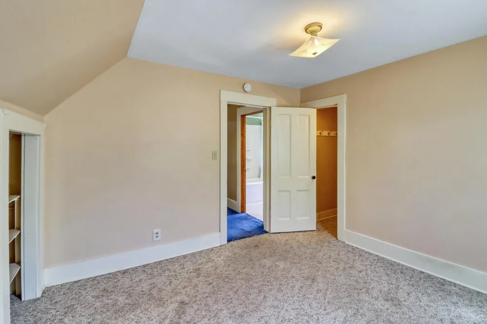 332 Oak Street Detroit Lakes, MN 56501