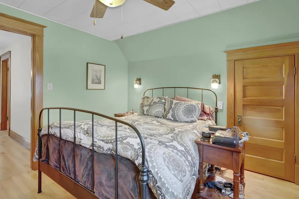 605 High Street Lake City, MN 55041