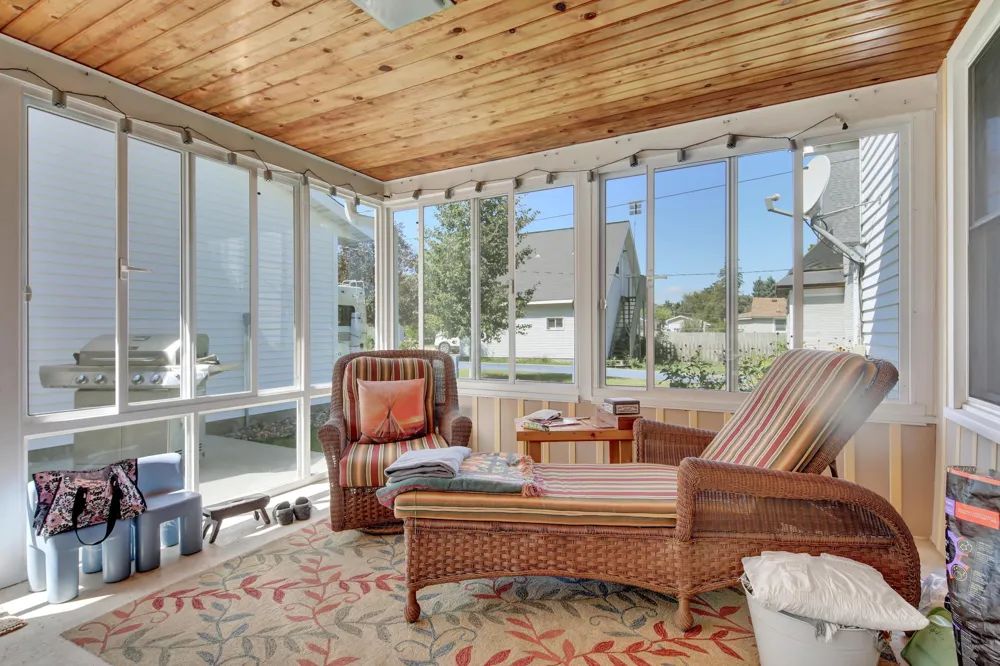 605 High Street Lake City, MN 55041
